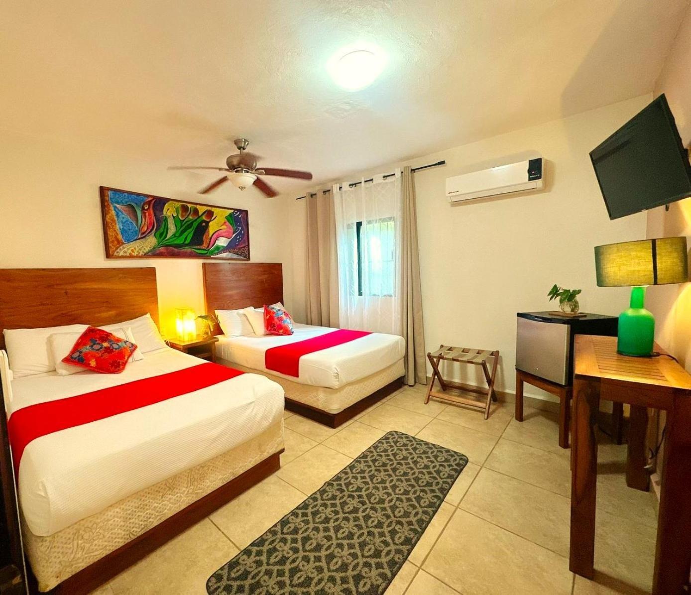 El Roble Hotel Bacalar Exterior photo