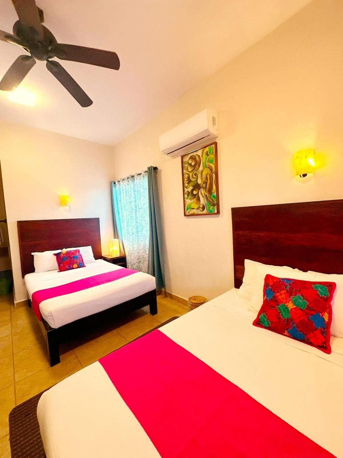 El Roble Hotel Bacalar Room photo